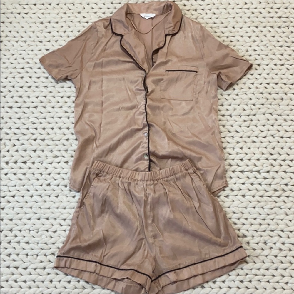 Satin mauve beige pajama set